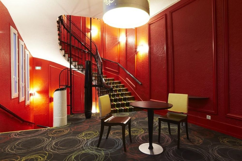 Kyriad Prestige Centre Hotel