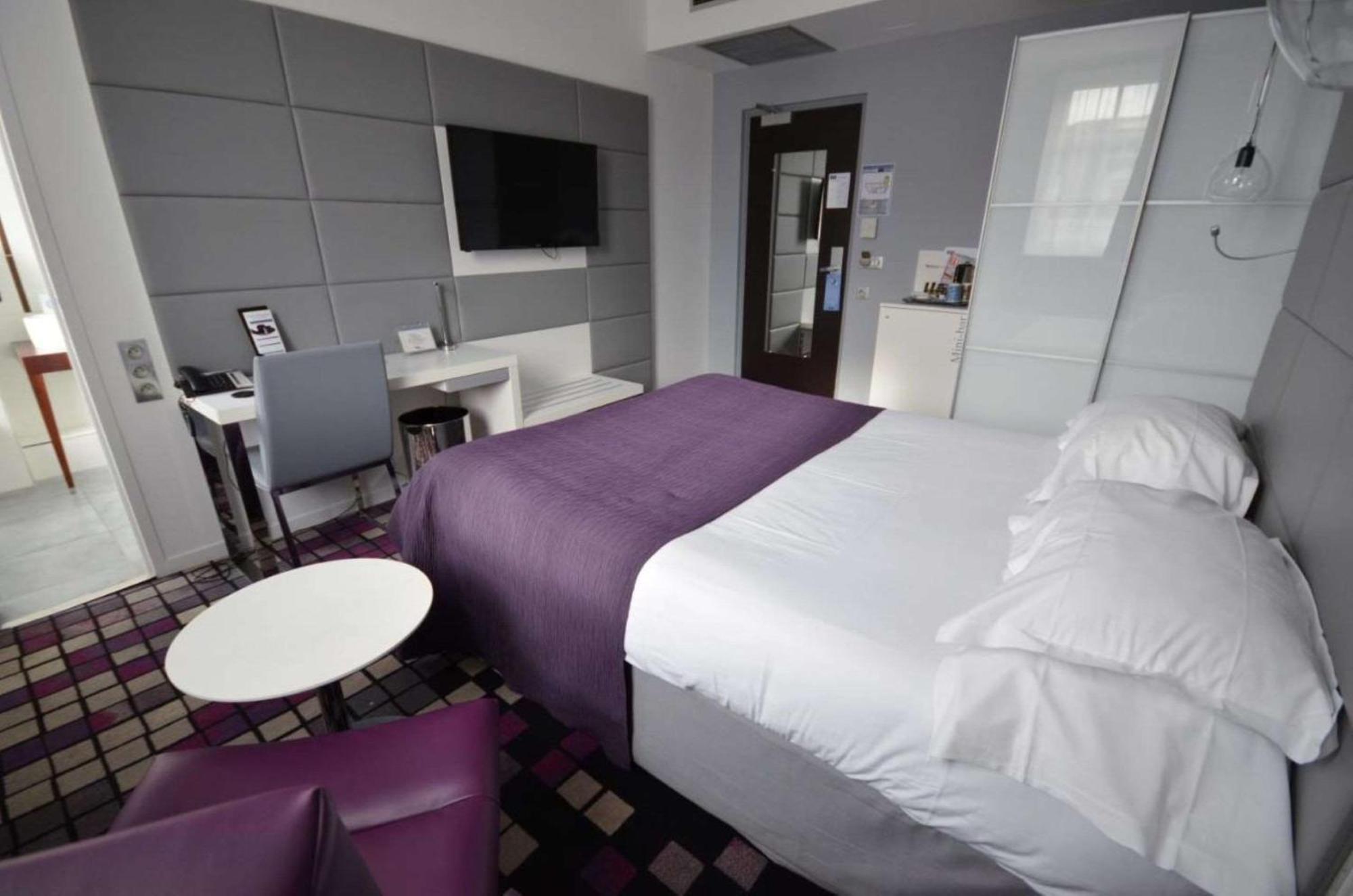 Kyriad Prestige Centre Hotel 4*